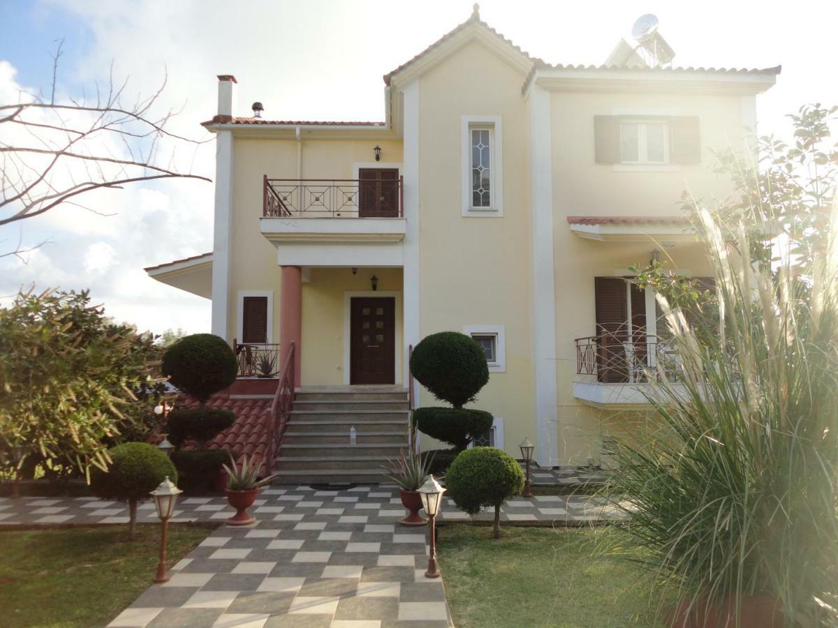 Villa Elpida Svoronata Luaran gambar