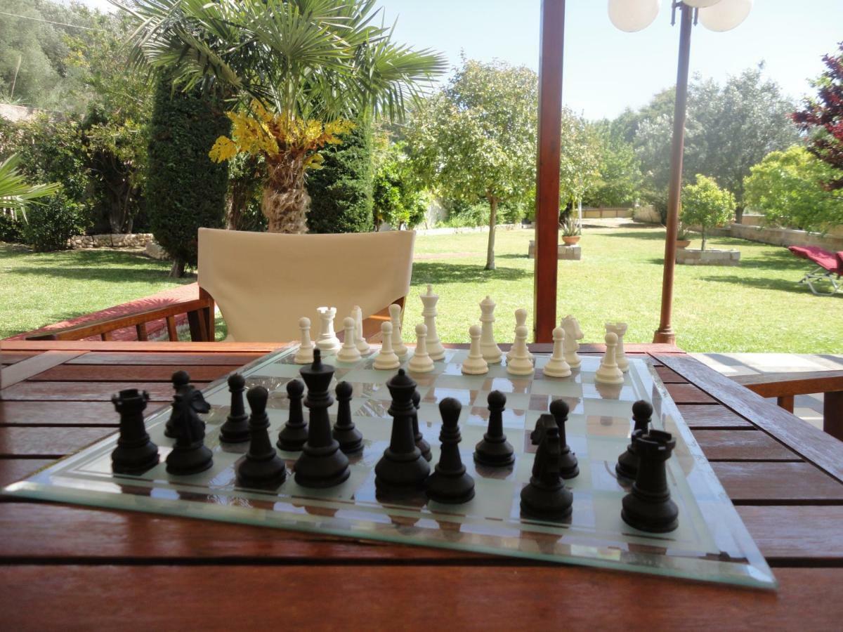 Villa Elpida Svoronata Luaran gambar