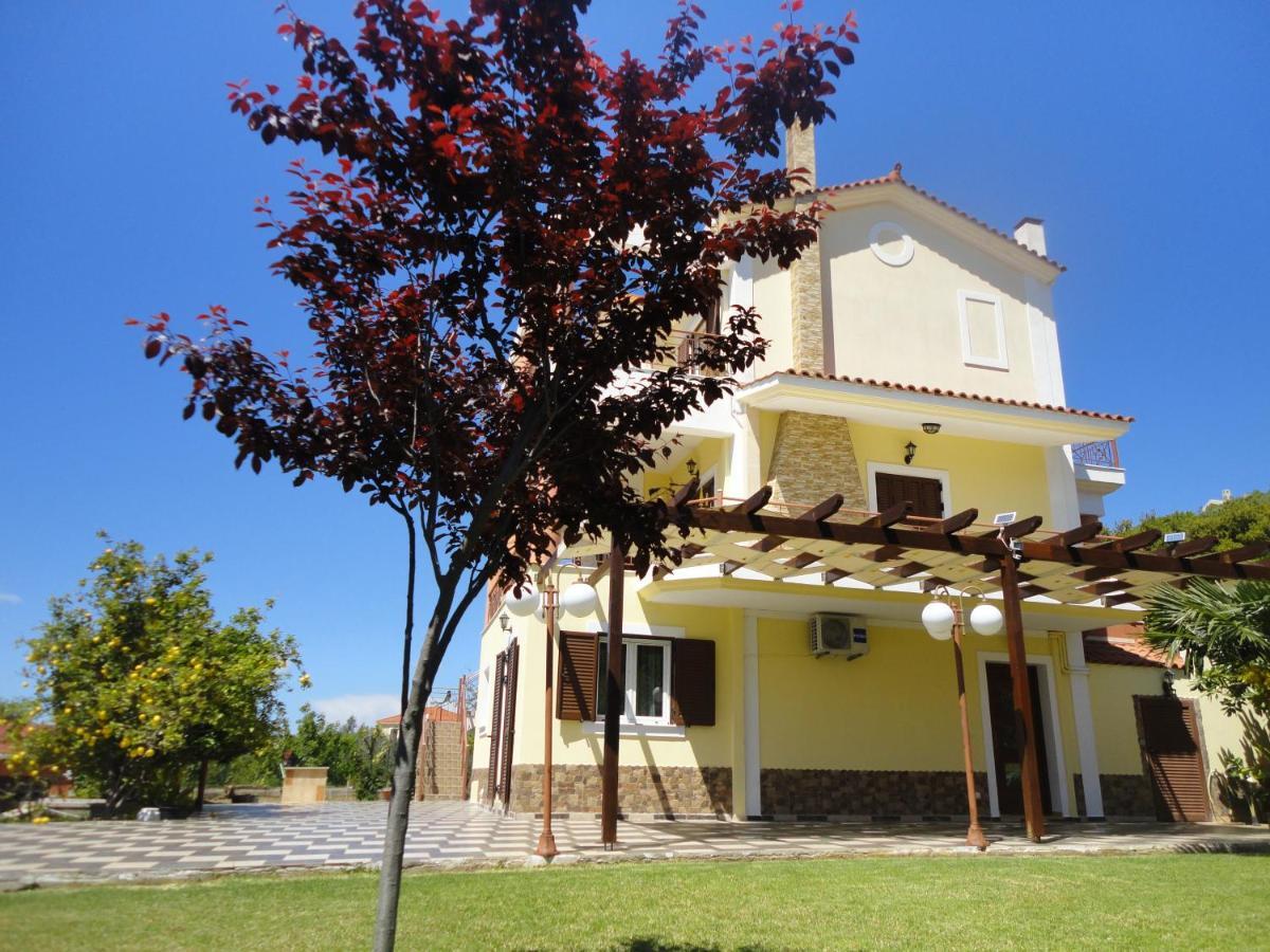 Villa Elpida Svoronata Luaran gambar