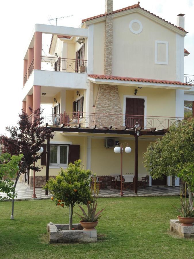 Villa Elpida Svoronata Luaran gambar